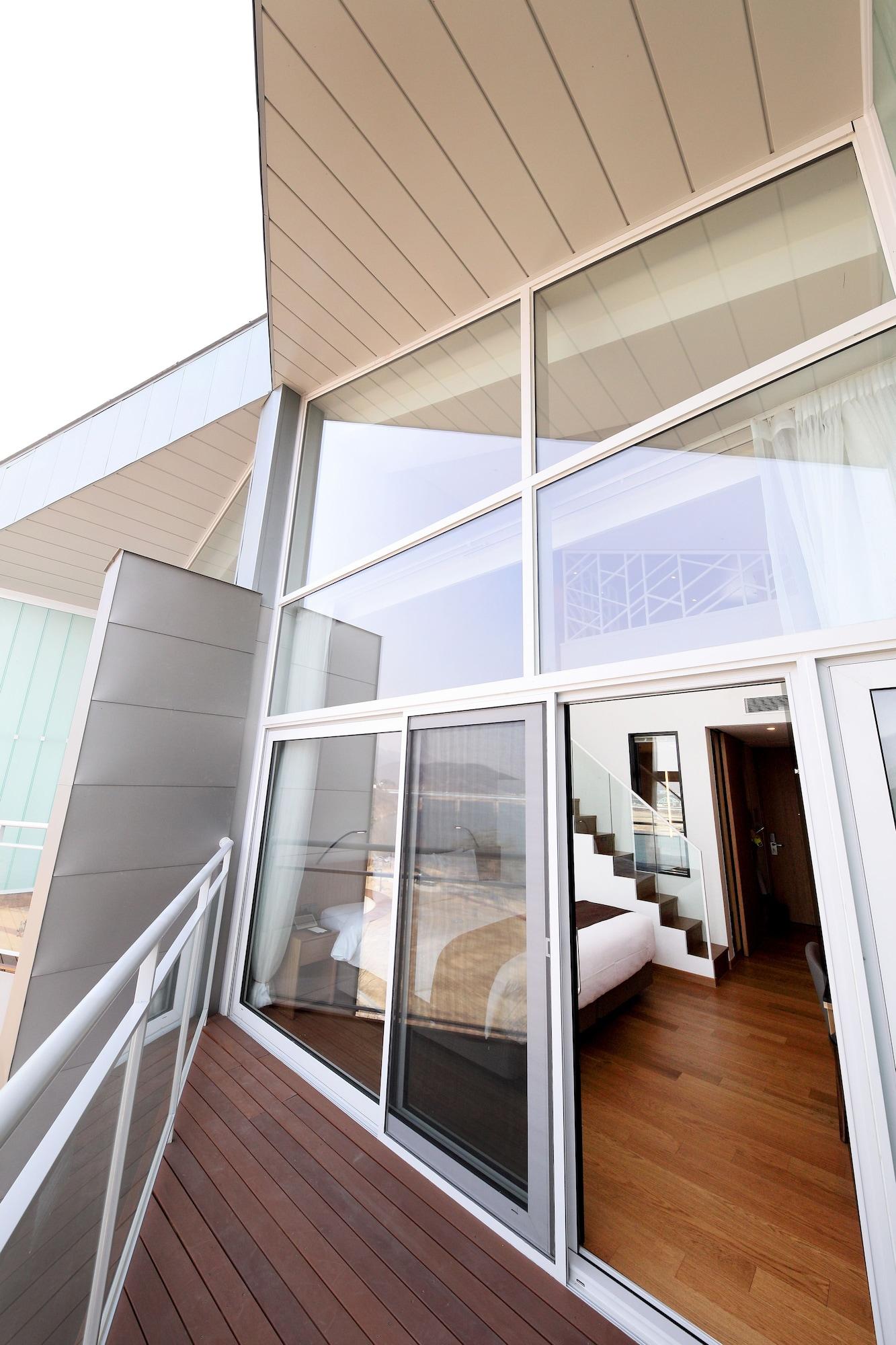 Midas Hotel & Resort Gapyeong Exterior photo