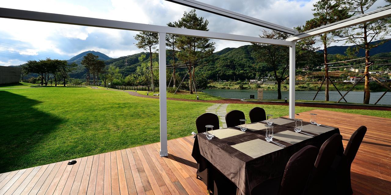 Midas Hotel & Resort Gapyeong Exterior photo
